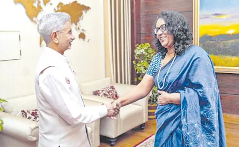 India Announces Rs 4000 Crore Reconstruction Package To Rebuild Sri Lanka