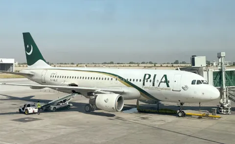 Pakistan successfully sell Pakistan International Airlines