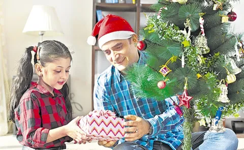 Christmas Special Story: Anyone Can Be Santa