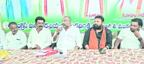 జూరాలకు క్రాప్‌ హాలిడే ప్రకటించలేదు : మంత్రి
