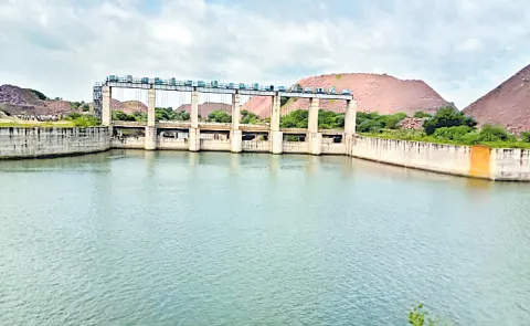 Telangana in committee meeting on Godavari Cauvery linkage