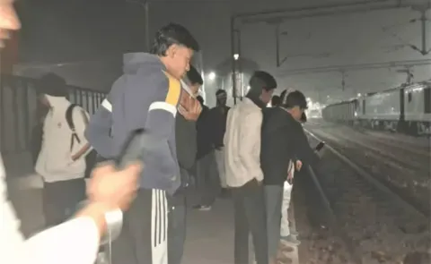 uttar pradesh shahjahanpur train accident latest update