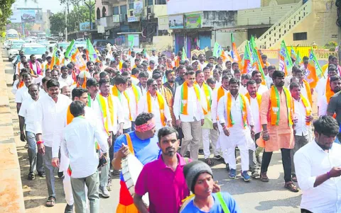 పల్లెలకు వచ్చే నిధులు కేంద్రానివే 