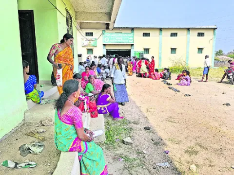 ఆరంభంలోనే అవస్థలు