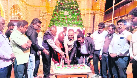 భారతి సిమెంట్‌ ఆధ్వర్యంలో వేడుకలు
