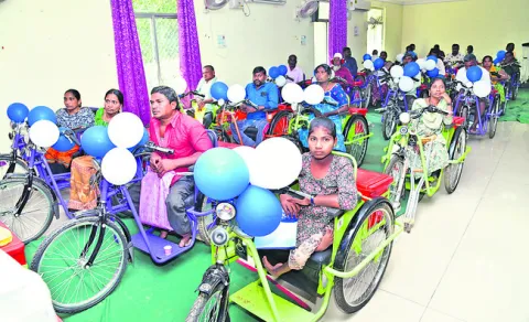 విద్యార్థులు మత్తుకు  బానిసలు కావొద్దు  