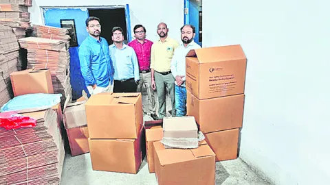 పరిశ్రమలో డ్రగ్‌ అధికారుల దాడులు