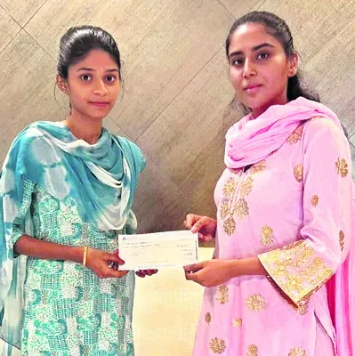 ఎంబీబీఎస్‌ విద్యార్థికి ‘ప్రతిమ’ చేయూత