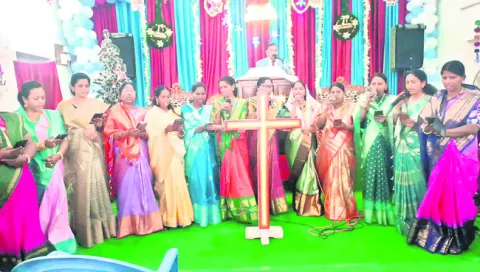 గురుకులాల్లో ప్రవేశానికి దరఖాస్తుల ఆహ్వానం 
