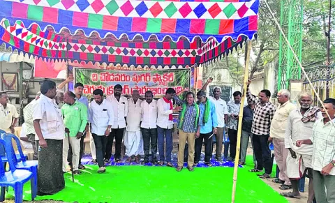 క్రషింగ్‌ చేపట్టకపోతే ఆందోళన ఉధృతం 