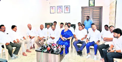 సభను విజయవంతం చేయాలి