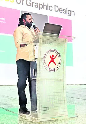 పీయూసీ విద్యార్థులకు గ్రాఫిక్‌ డిజైనింగ్‌ వర్క్‌షాప్‌ 