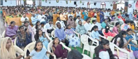 ఘనంగా క్రిస్మస్‌ వేడుకలు