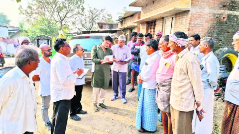 వ్యవసాయ సంక్షోభంతోనే రైతుల ఆత్మహత్యలు