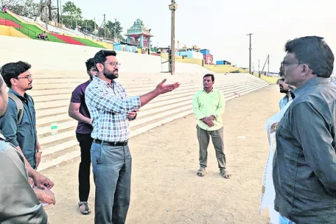 గోదావరి తీరాన ఏరు ఉత్సవాలు