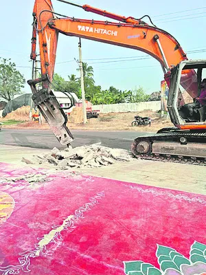 గుండిమెడలో రాజకీయ కక్ష సాధింపులు 