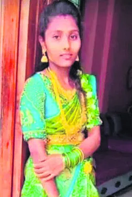 అత్తింటి వేధింపులు తాళలేక..