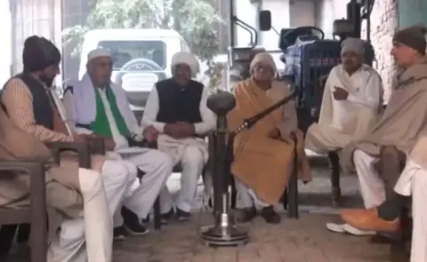 UP's Baghpat Khap panchayat sets rules for teenagers