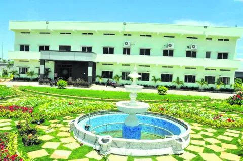 మున్సిపోల్స్‌కు రెడీ..!