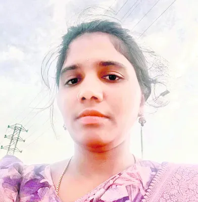 మహిళలకు జీవనోపాధి.. 
