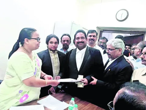 ‘బార్‌’ ఎన్నికలకు నామినేషన్‌ దాఖలు