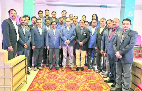 పబ్లిక్‌ ప్రాసిక్యూటర్ల సమీక్ష