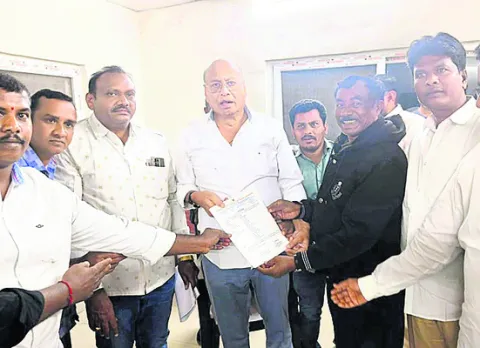 అవుట్‌ సోర్సింగ్‌ లేబర్‌ యూనియన్‌ కమిటీ ఎన్నిక