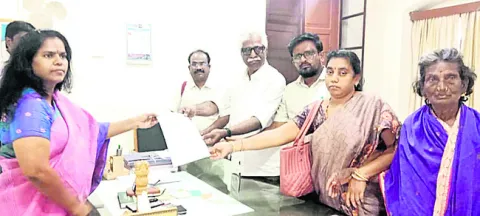 సీపీఎం నేతపై పీడీ యాక్ట్‌ రద్దు చేయాలి 