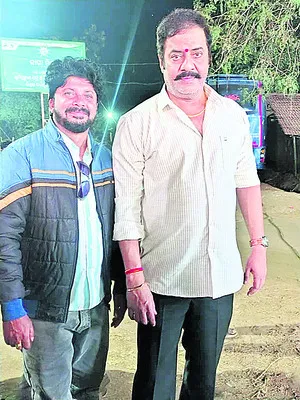 సరిహద్దులో షూటింగ్‌ సందడి 