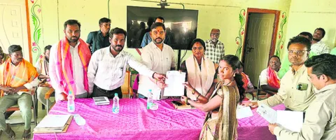 ప్రతీ పంచాయతీకి 20 ఇందిరమ్మ ఇళ్లు
