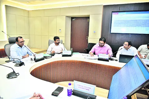 ఆక్రమణల క్రమబద్ధీకరణ ప్రక్రియ వేగవంతం 