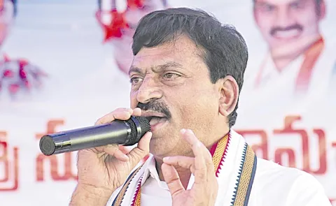 Minister Ponguleti Srinivas Reddy Sensational Comments On KCR and KTR