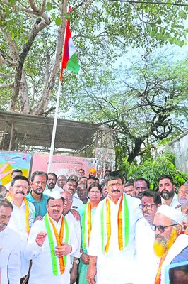 పార్టీ కోసం కష్టపడే వారికి గుర్తింపు