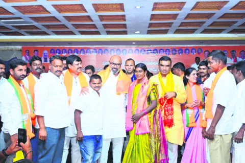 మీ ఊరికి మీరే సీఎం.. 