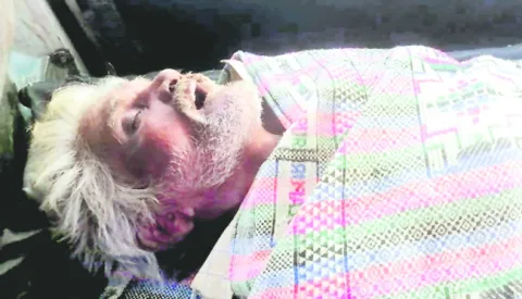 గోదావరిలో పడి వృద్ధుడి మృతి 