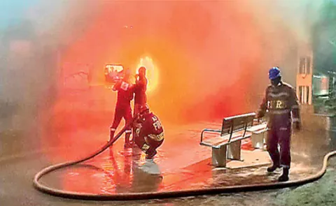 Fire breaks out in Ernakulam Express