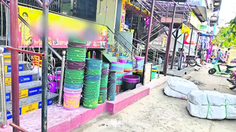 సెల్లార్లు ఖాళీ చేయించేదెప్పుడు? 