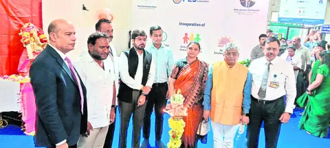 పీఈఎస్‌ ఆస్పత్రిలో ప్రత్యేక ఆధార్‌ కేంద్రాలు 