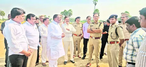 సీఎం సభాస్థలి పరిశీలన