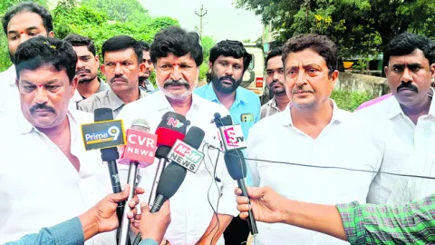 అక్రమ కేసులకు భయపడేది లేదు