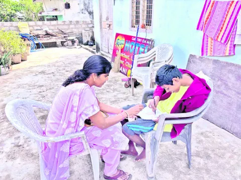 భవిత.. ‘ప్రత్యేక’ పిల్లలకు భరోసా