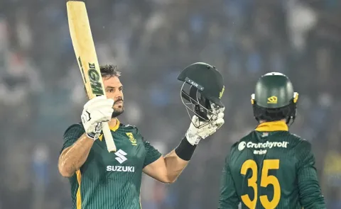 Virat Kohli, Ruturaj Gaikwads tons in vain as South africa pull off record chase1