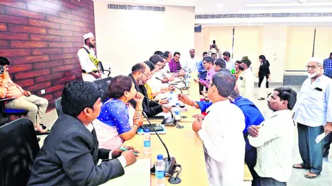 అర్జీలను పెండింగ్‌లో ఉంచొద్దు