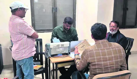 జమ్మికుంట మున్సిపల్‌లో ఏసీబీ తనిఖీలు