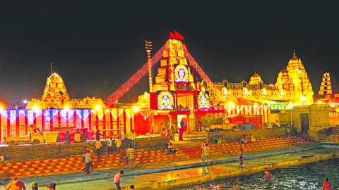 ముక్కోటికి ముస్తాబు