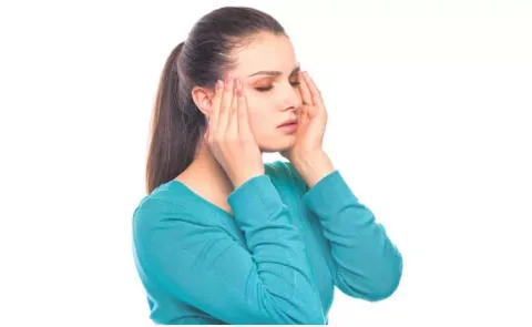 Migraine: What It Is Types Causes Symptoms Treatments
