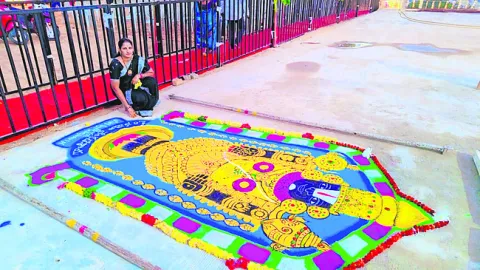 చిత్రం వేసి.. భక్తిని చాటి..