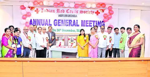 సేవతో మార్పు తెస్తున్న రెడ్‌క్రాస్‌