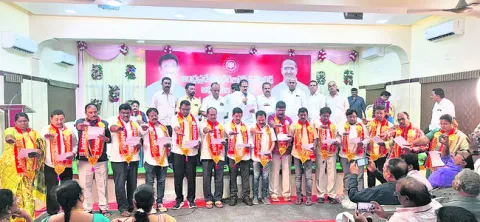 ఎన్జీఓ అసోసియేషన్‌ ఎన్నికలు ఏకగ్రీవం