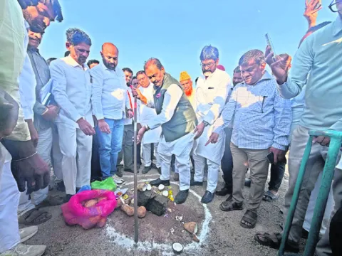 ప్రతి ఇంటికీ స్వచ్ఛమైన తాగునీరు 